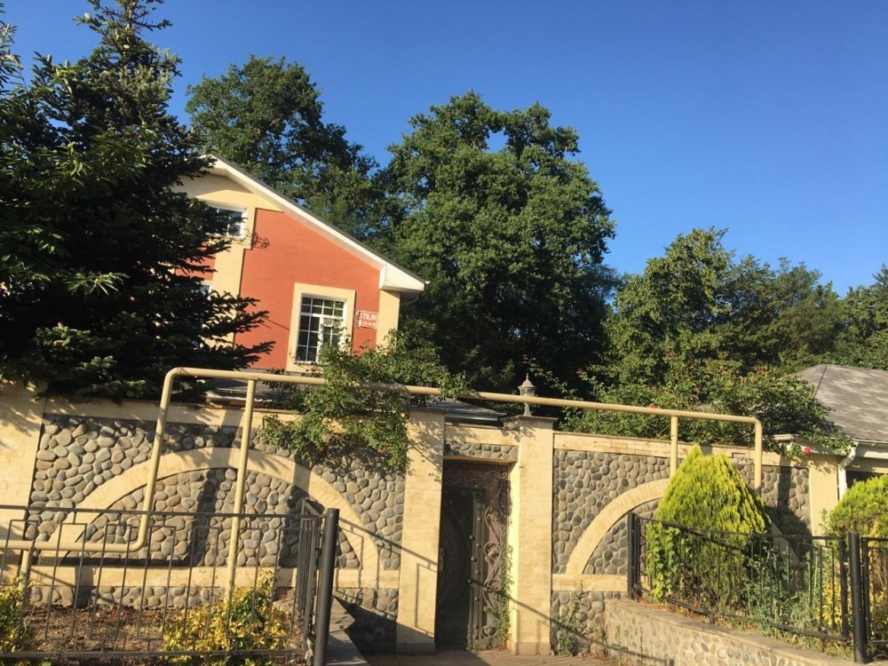 Keçmiş qayınatasının Röyaya bağışladığı villa 500 min dollara satılır - FOTOLAR